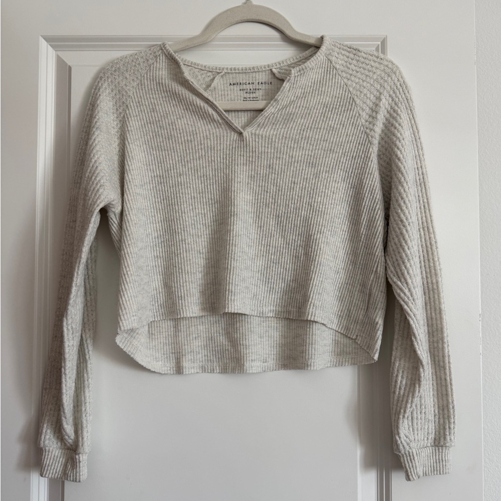 American Eagle Outfitters Ribbed V‑Neck Pullover - Light Beige